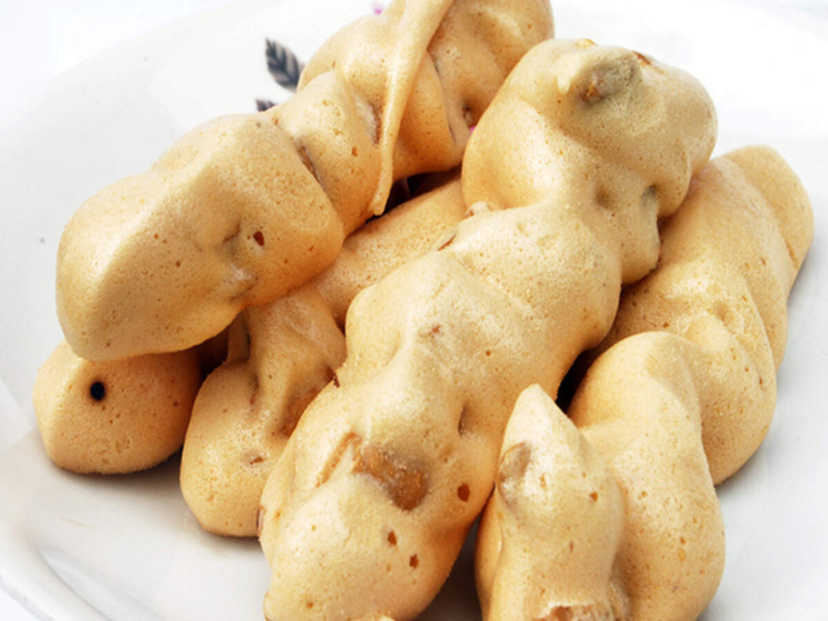 Almond Meringues Recipe