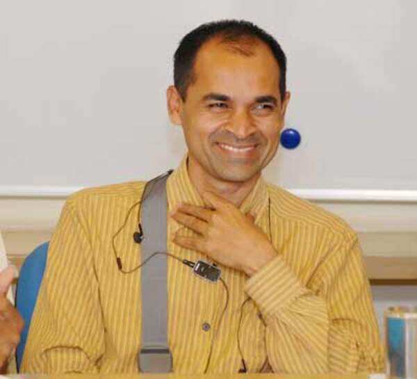 Paresh Mokashi Images