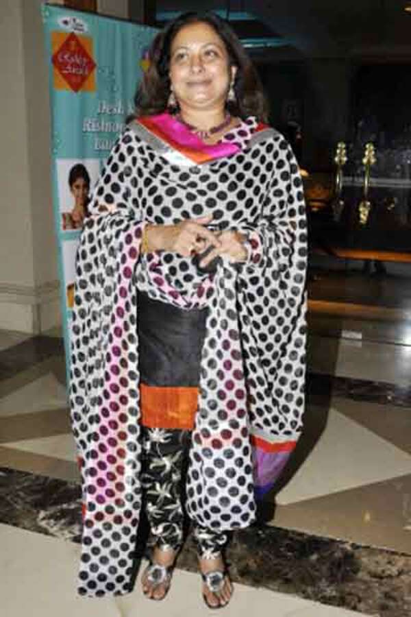 Smita Jaykar Pictures