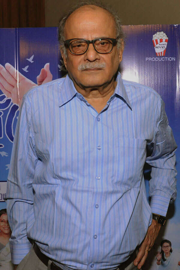 Pradip Mukherjee Pictures