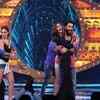 Bigg Boss 10 December 4, episode 49: Ranveer-Vaani turn on the hotness meter, Jason's sizzling pole dance