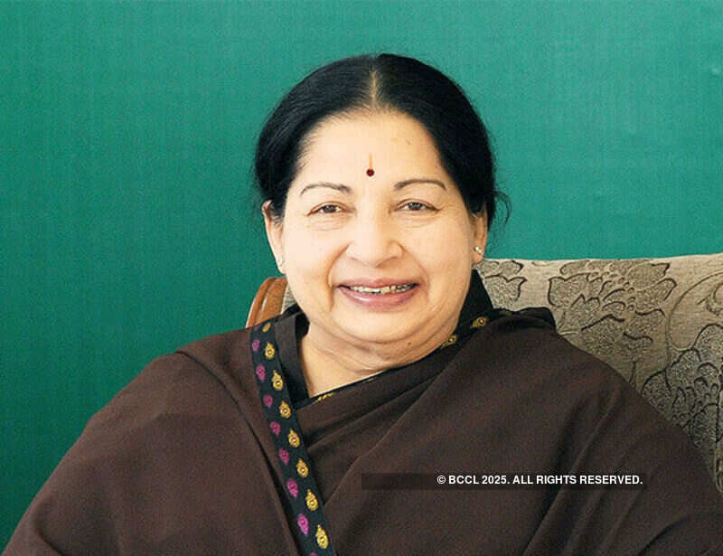 Jayalalithaa suffers cardiac arrest