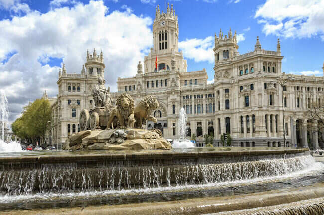 Resultado de imagen de plaza de cibeles