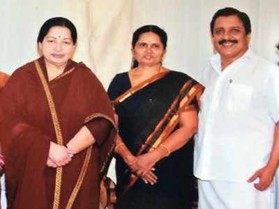 Jayalalithaa: How a little girl called Ammu became Amma of Tamil Nadu -  India Today