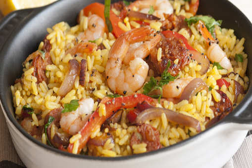 One-Pot Spanish Rice and Prawns