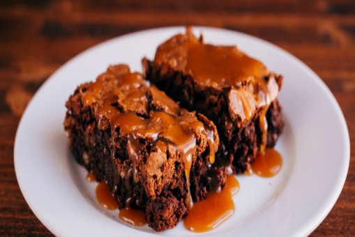 Chocolate Fudge with Salted Caramel Crumble