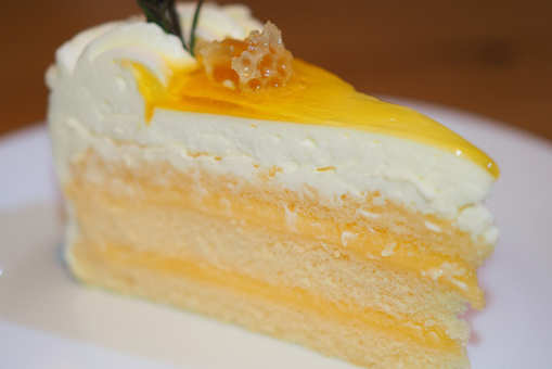 Honey Lemon Cake