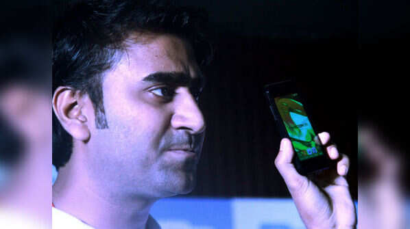 Freedom 251