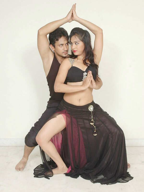 Manoj Nandam Pictures