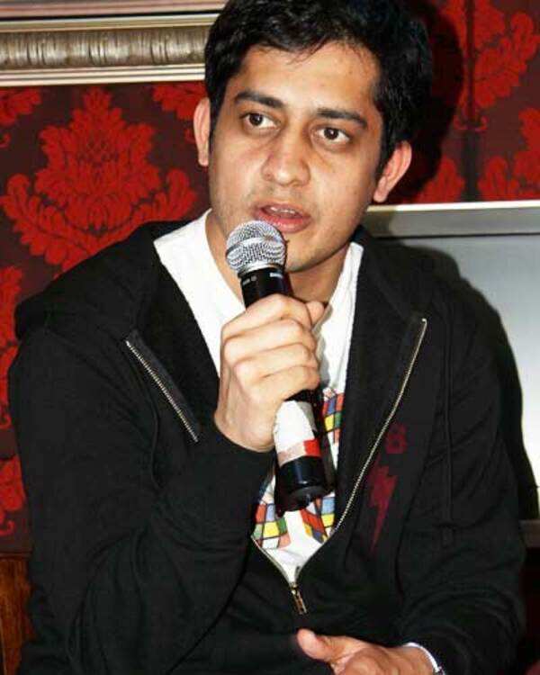 Vijay Lalwani Photos