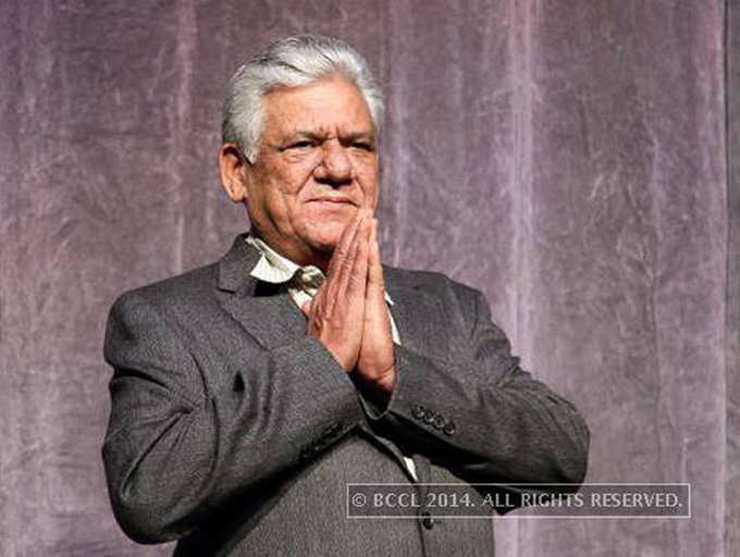 Om Puri's last rites: Stars attend to pay final respects