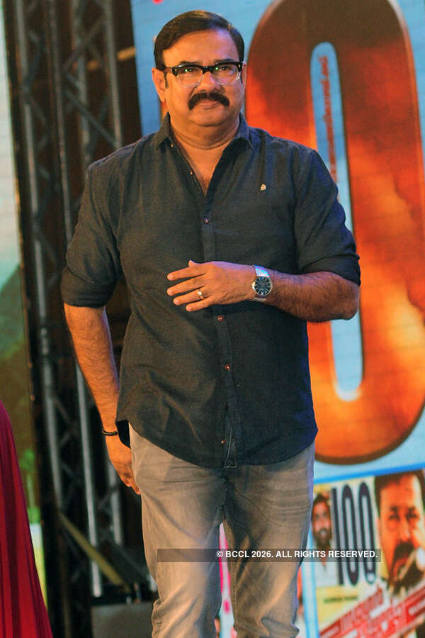 Maniyanpilla Raju Pictures