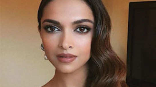 Girls Baby Xxx - Deepika Padukone to promote 'xXx: Return of Xander Cage' in London ...