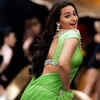 Sonakshi Sinha burns the dance floor with her moves