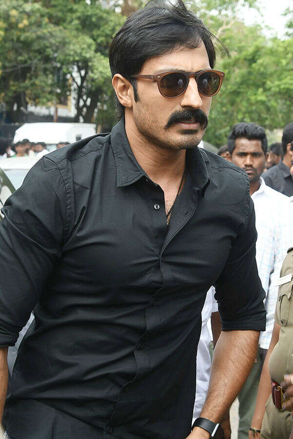Harish Uthaman Pictures