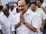 Jallikattu: DMK working chief sits on fast