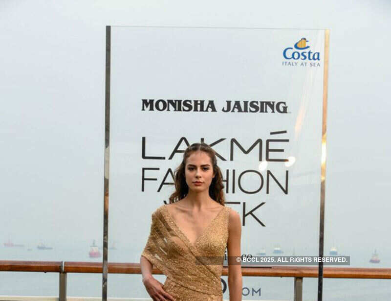 LFW '17: Curtain Raiser