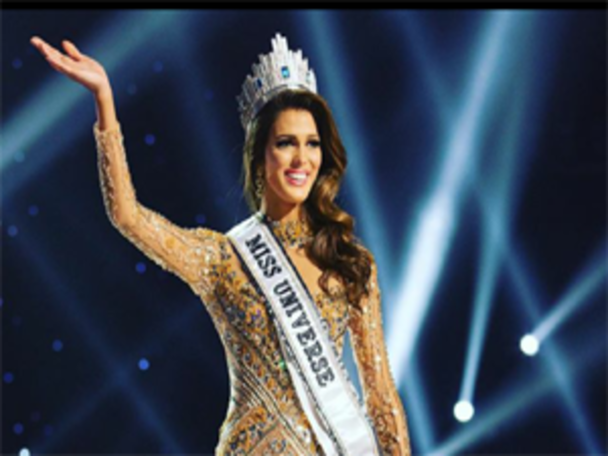 Iris Mittenaere from France crowned Miss Universe 2016 - Times of India