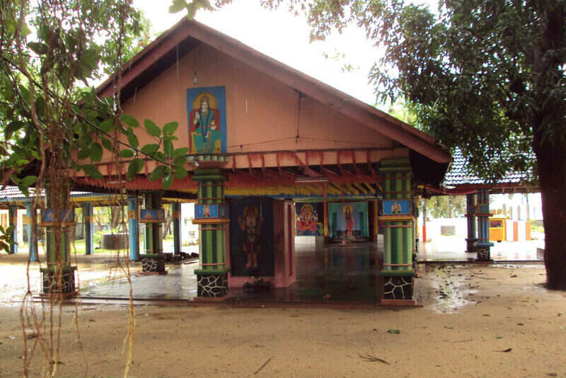 Thamb_Entrance