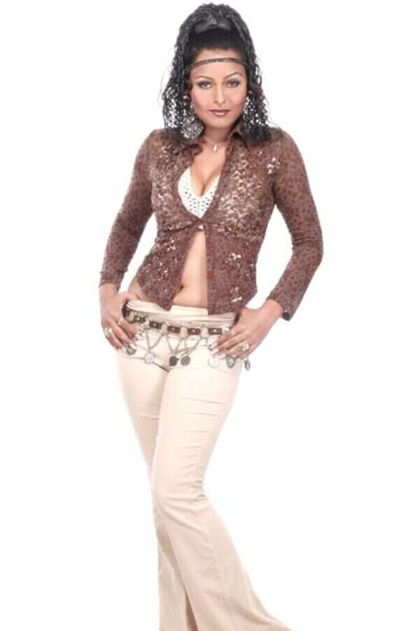 Chandni Chopra Pictures