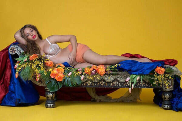 Beyonce Knowles Stills