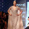 Article image for: LFW Summer Resort 2017, Day 3: Bipasha walks the ramp for <i class="tbold">falguni and shane peacock</i>