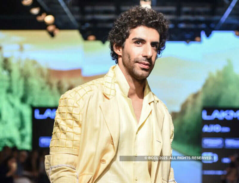 Lakme Fashion Week '17: Day 5 - Khanijo