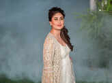 Anita Dongre puts on star-studded show at Lakme Fashion Week Grand Finale!