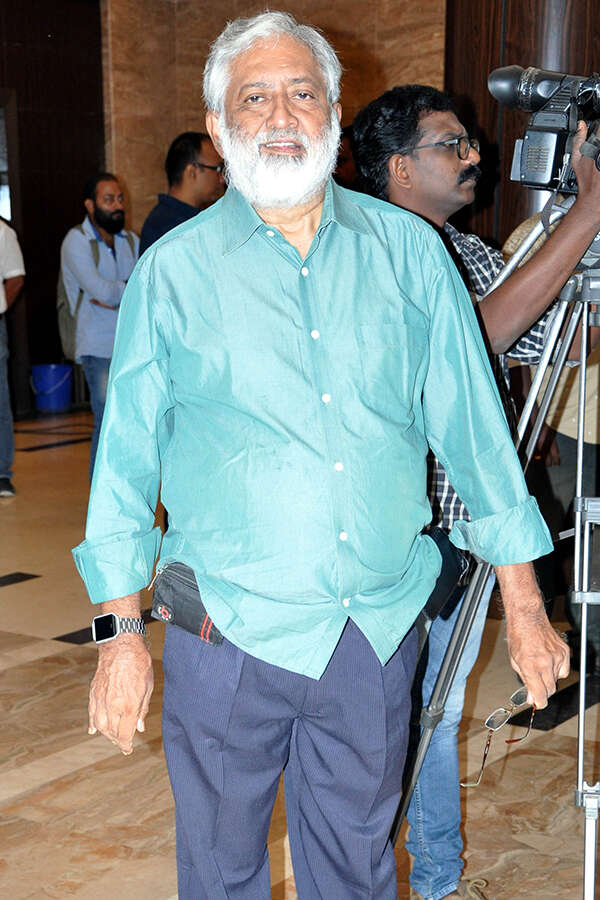 Madhu Ambat Pictures