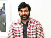 Karthik Srinivasan’s exhibition launch