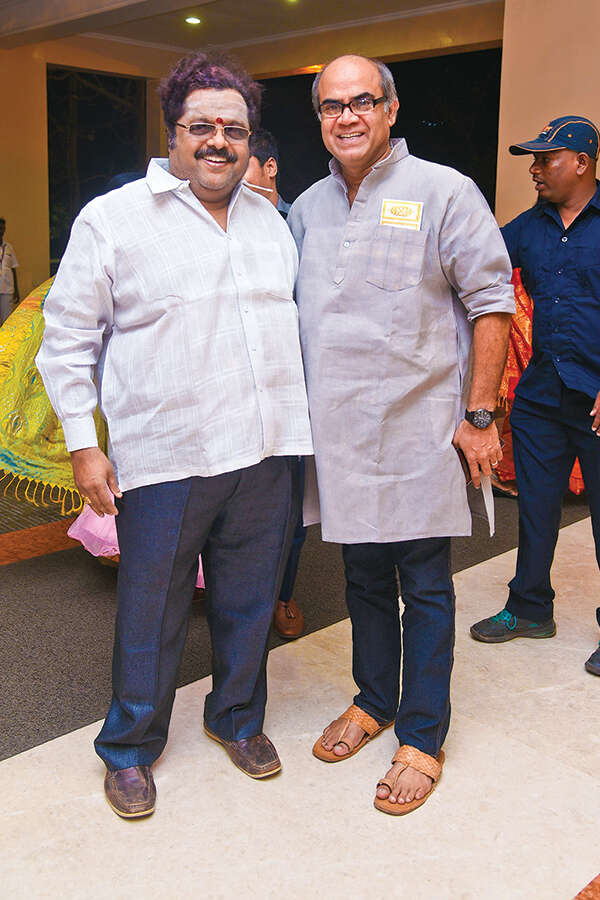 Thalaivasal Vijay Photos