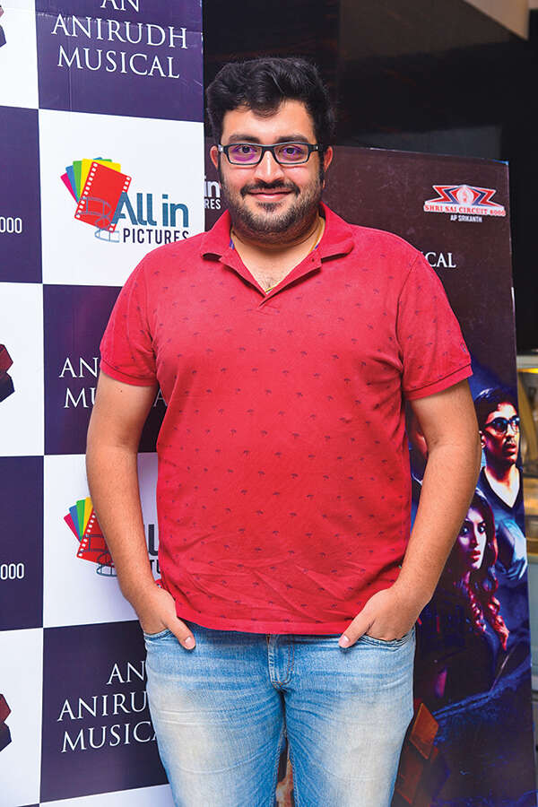 Siddharth Vipin Wallpapers