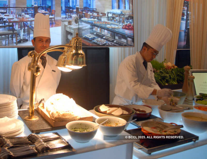 Times Food & Nightlife: Candid camera