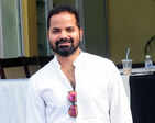 Vinay Forrt attends fashion show