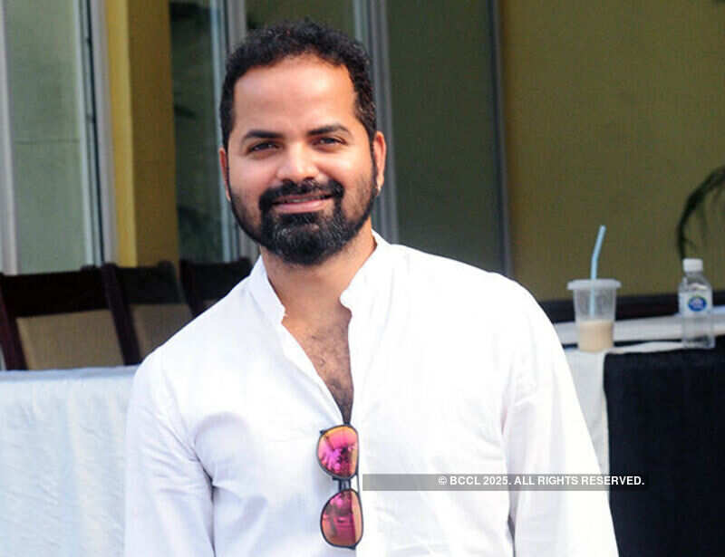 Vinay Forrt attends fashion show