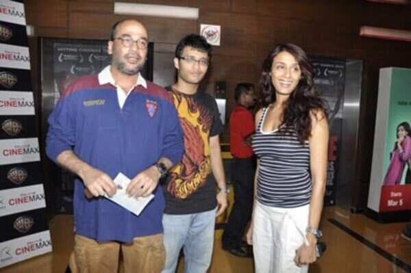 Mohan Kapoor Pictures