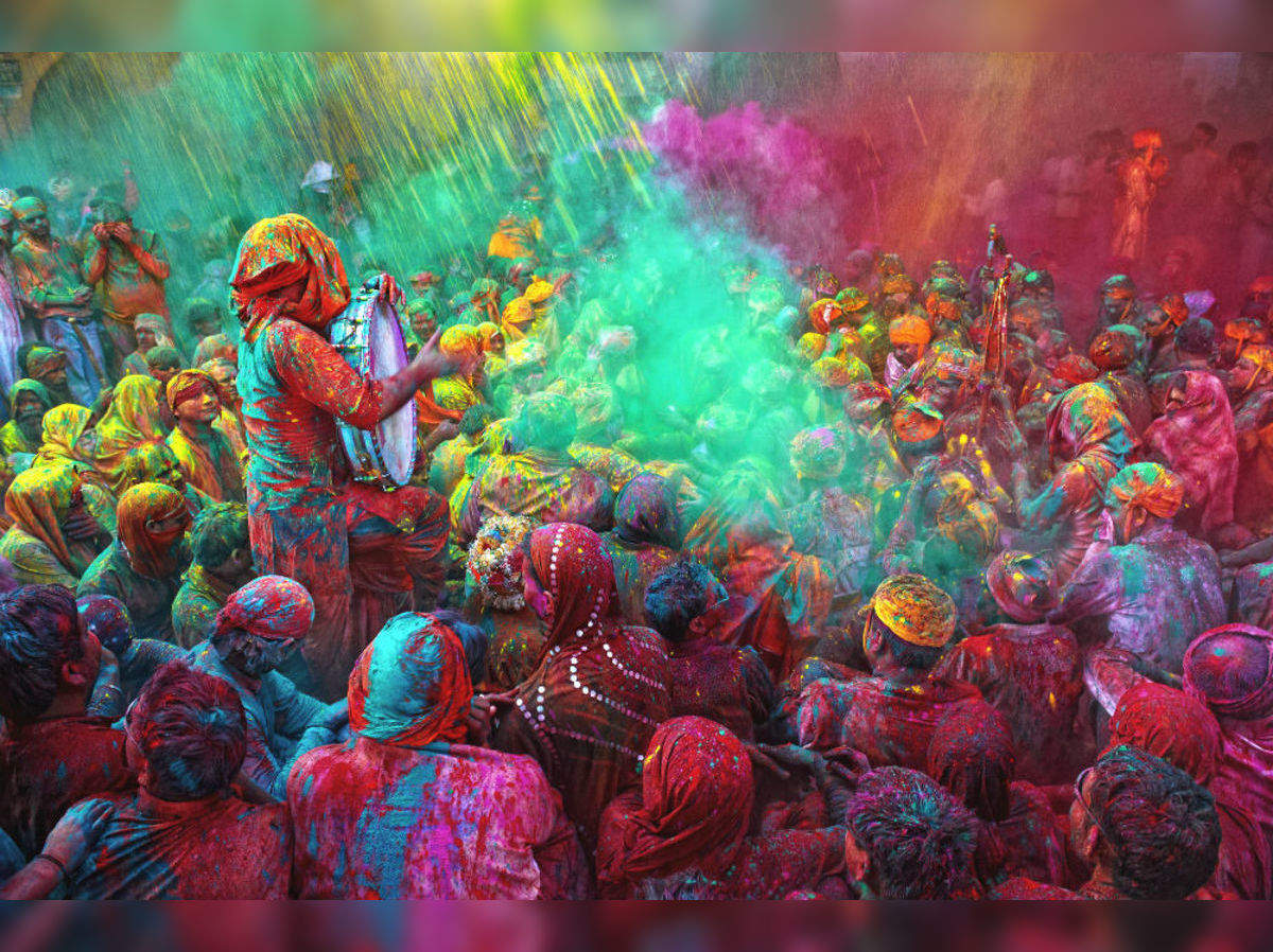 10 Instagrammers who are colouring it all on Holi this year!, India - Times  of India Travel