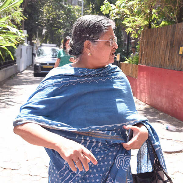 Sulabha Arya Images
