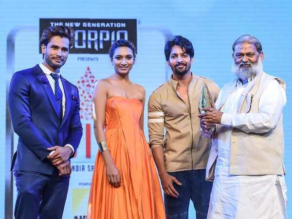 Harshvardhan Rane Wallpapers