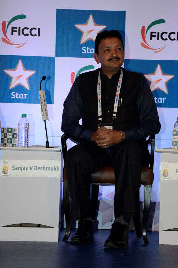 Sanjay V Photos