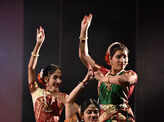 Dance tribute to Ashwini Ekbote