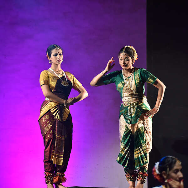 Ashwini Ekbote Images