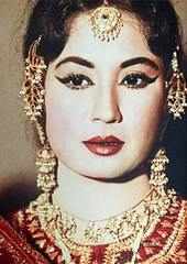 Meena Kumari Sexs - Meena Kumari: Movies, Photos, Videos, News, Biography & Birthday | eTimes