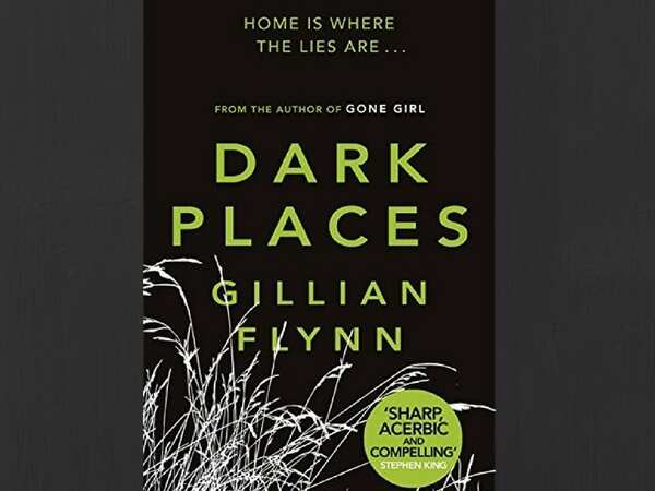 Gillian Flynn Photos