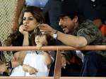 Shah Rukh and AbRam Khan up the fun quotient at the T-20 match