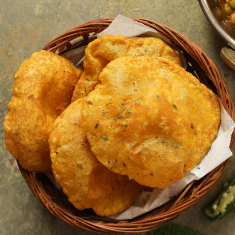 Aloo Ki Puri Recipe