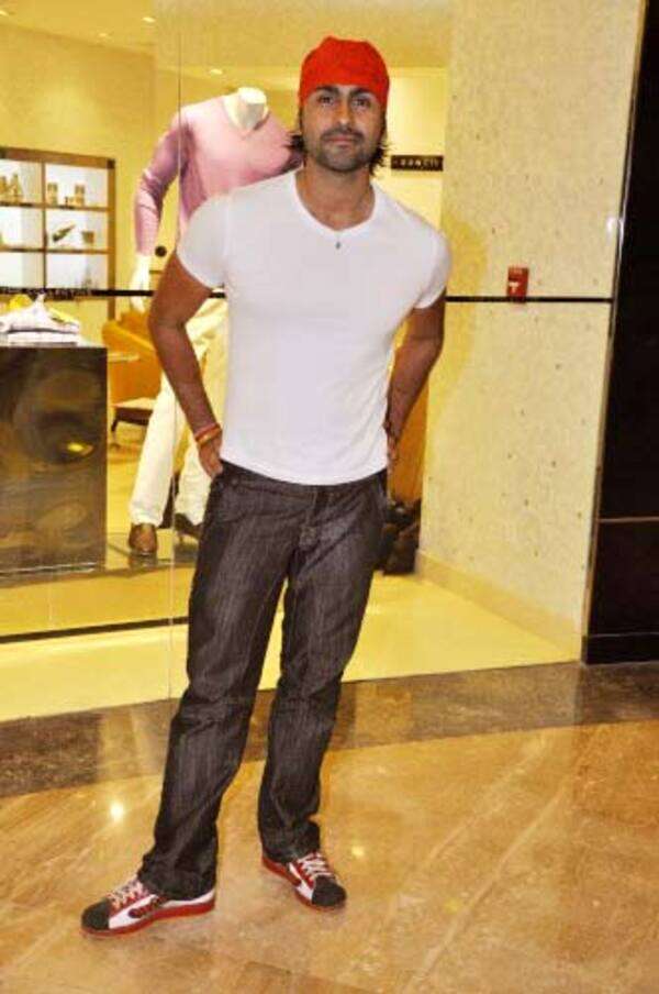Arya Babbar