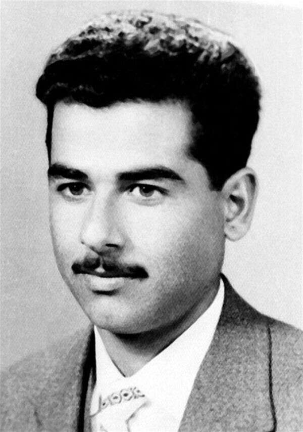 Saddam_Hussein Images