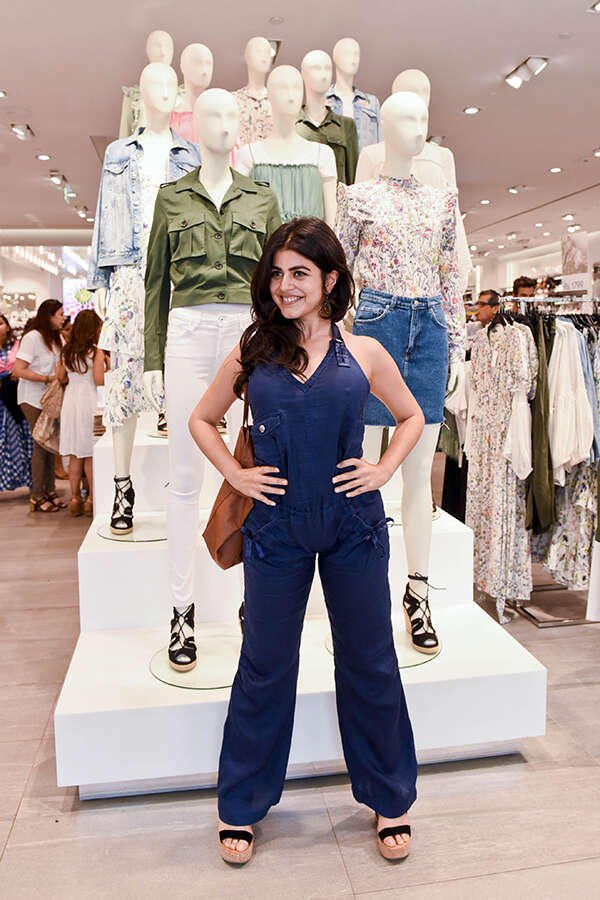 Shenaz Treasurywala Wallpapers