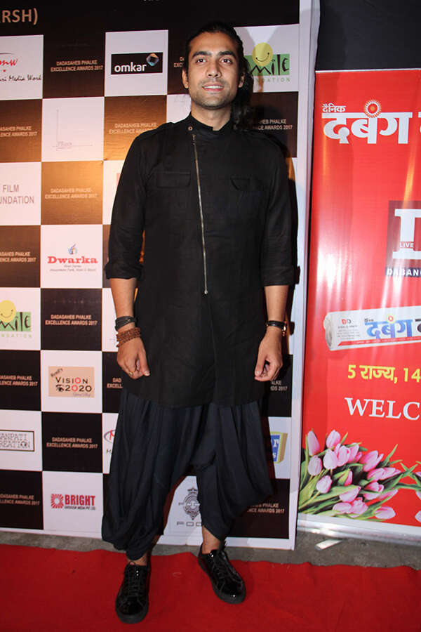 Jubin Nautiyal Images